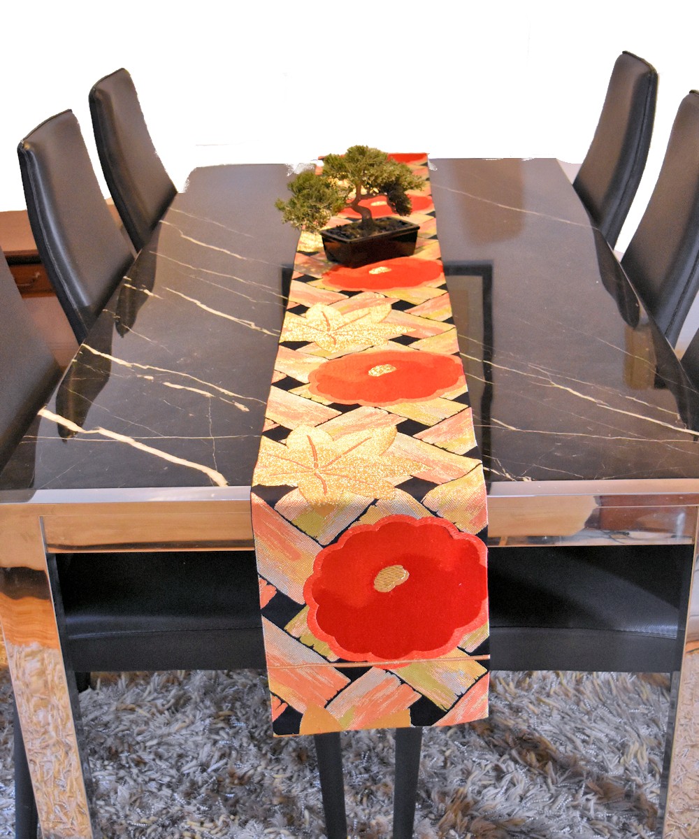 OBI silk table runner "Maple and flower" 220cm - Image 4
