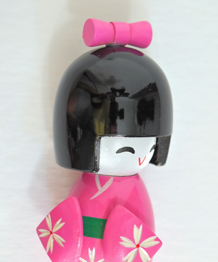 Kokeshi Doll - Pink Kimono 12CM - Image 3